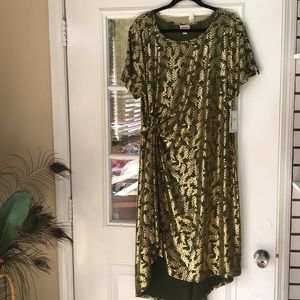 Lularoe Carly $15